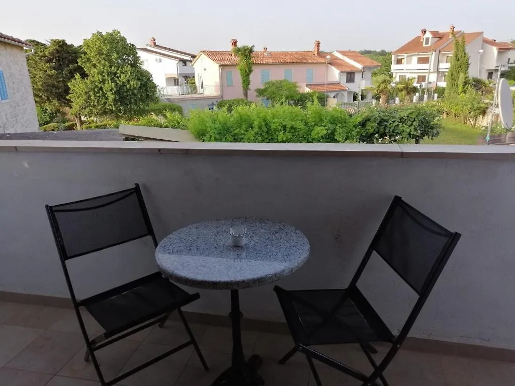 Studio Apartment In Funtana With Balcony, Air Conditioning, Wifi, Washing Machine 4982-8 Croatia