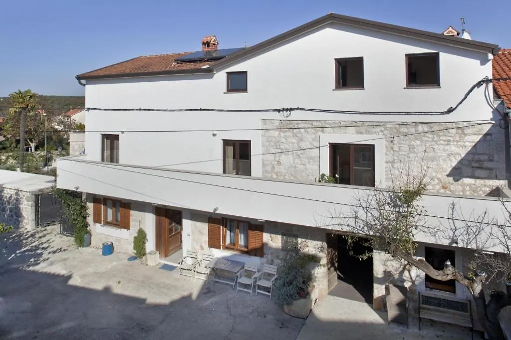 Studio Apartment In Funtana With Balcony, Air Conditioning, Wifi, Washing Machine 4982-8
